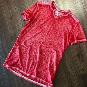 Buckle men’s t shirt